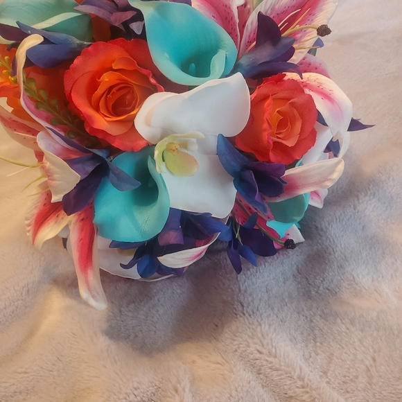 Artificial bouquets and boutonniere set - Picture 6 of 7